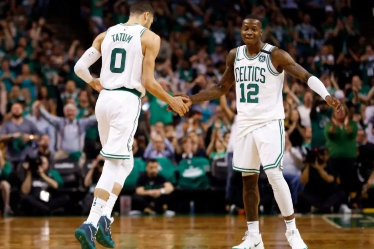 Geen tiende zege op een rij voor Boston Celtics, wel tiende nederlaag voor Golden State